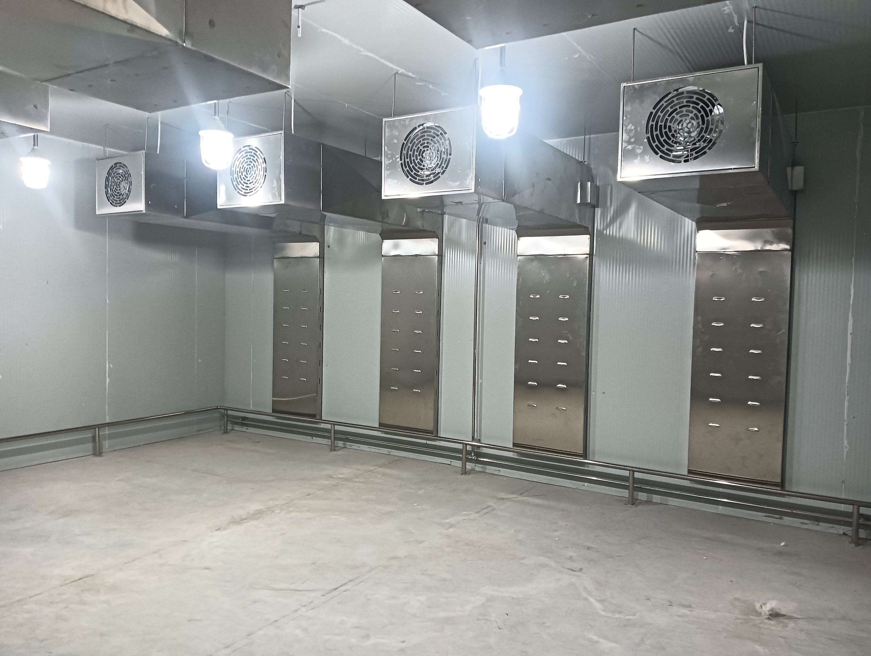 广东消毒设备厂家推荐：如何为高标准餐具消毒房精准选型？